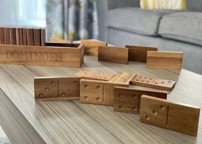 The Yorkshire Burrow With Hot Tub