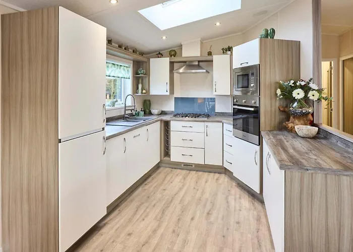 The Yorkshire Burrow With Hot Tub